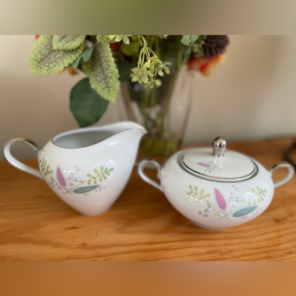 Vintage Edelstein Bavaria Jeanette China sugar and creamer set